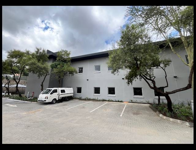 7,738M² WAREHOUSE TO LET IN SAMRAND BUSINESS PARK